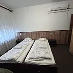Rozsakert Panzio Nyiregyhaza
