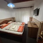 Rozsakert Panzio 3* Nyíregyháza