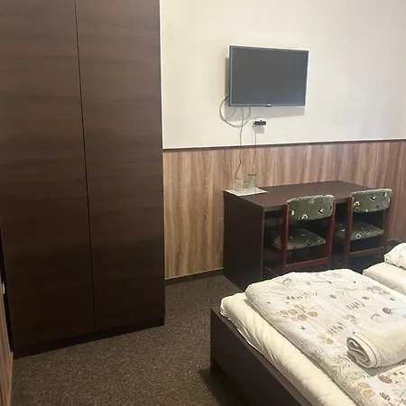 Rózsakert Panzió 3*