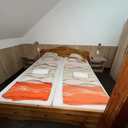 Rózsakert Panzió Vendégház