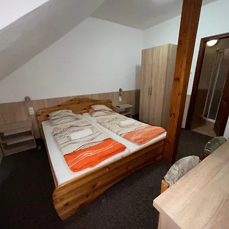 Guest house Rozsakert Panzio